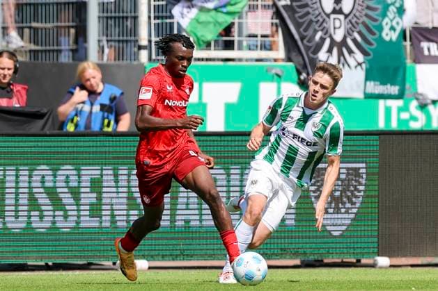 Dickson Abiama 1 FC Kaiserslautern and Jano Ter Horst SC Preussen Muenster battle for the ball, 2 Bundesliga, Preußen Münster vs 1 FC Kaiserslautern, Preußenstadion, August 24, 2024 in Münster, Germany Photo by Marco Steinbrenner DeFodi Images Dickson Abiama 1 FC Kaiserslautern and Jano Ter Horst SC Preussen Muenster battle for the ball, 2 Bundesliga, Preußen Münster vs 1 FC Kaiserslautern, Preußenstadion, August 24, 2024 in Münster, Germany Photo by Marco Steinbrenner DeFodi Images DFB DFL REGULATIONS PROHIBIT ANY USE OF PHOTOGRAPHS AS IMAGE SEQUENCES AND OR QUASI VIDEO Defodi 700 scp fcK 20240824 043 Defodi-700 DFB DFL REGULATIONS PROHIBIT ANY USE OF PHOTOGRAPHS AS IMAGE SEQUENCES AND OR QUASI-VIDEO.