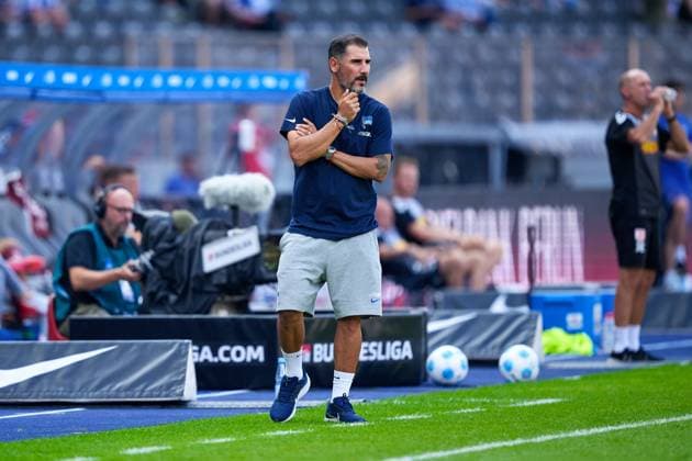 Christian Fiel Hertha BSC, Coach , GER, Hertha BSC vs SSV Jahn Regensburg, Soccer Men, 2 Bundesliga, Season 2024 2025, 03 Matchday, 24 08 2024 DFL REGULATIONS PROHIBIT ANY USE OF PHOTOGRAPHS AS IMAGE SEQUENCES AND OR QUASI VIDEO GER, Hertha BSC vs SSV Jahn Regensburg, Soccer Men, 2 Bundesliga, Season 2024 2025, 03 Matchday, 24 08 2024 Berlin Copyright: xEibner-Pressefotox xClaudiusxRauchx EP_CRH