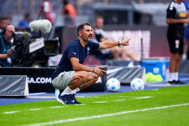 Christian Fiel Hertha BSC, Coach , GER, Hertha BSC vs SSV Jahn Regensburg, Soccer Men, 2 Bundesliga, Season 2024 2025, 03 Matchday, 24 08 2024 DFL REGULATIONS PROHIBIT ANY USE OF PHOTOGRAPHS AS IMAGE SEQUENCES AND OR QUASI VIDEO GER, Hertha BSC vs SSV Jahn Regensburg, Soccer Men, 2 Bundesliga, Season 2024 2025, 03 Matchday, 24 08 2024 Berlin Copyright: xEibner-Pressefotox xClaudiusxRauchx EP_CRH