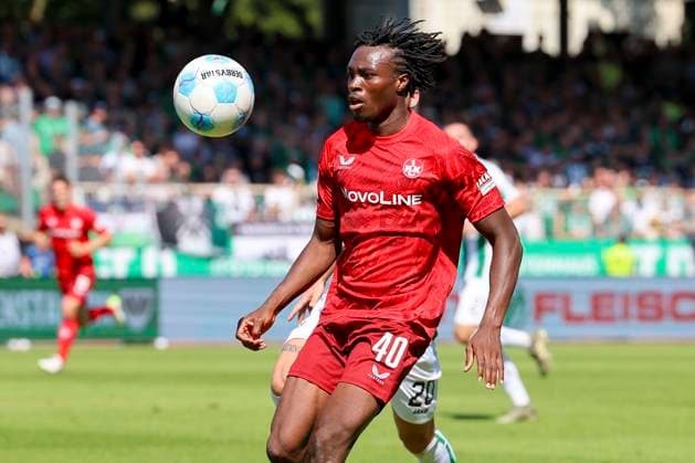 Dickson Abiama 1 FC Kaiserslautern controls the ball, 2 Bundesliga, Preußen Münster vs 1 FC Kaiserslautern, Preußenstadion, August 24, 2024 in Münster, Germany Photo by Marco Steinbrenner DeFodi Images Dickson Abiama 1 FC Kaiserslautern controls the ball, 2 Bundesliga, Preußen Münster vs 1 FC Kaiserslautern, Preußenstadion, August 24, 2024 in Münster, Germany Photo by Marco Steinbrenner DeFodi Images DFB DFL REGULATIONS PROHIBIT ANY USE OF PHOTOGRAPHS AS IMAGE SEQUENCES AND OR QUASI VIDEO Defodi 700 scp fcK 20240824 058 Defodi-700 DFB DFL REGULATIONS PROHIBIT ANY USE OF PHOTOGRAPHS AS IMAGE SEQUENCES AND OR QUASI-VIDEO.