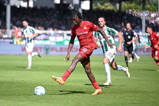 24 08 2024, Football, 2 Bundesliga, Matchday 3 Season 2024 2025, Preußen Münster 1 FC Kaiserslautern, Dickson Abiama 1 FC Kaiserslautern xRHR PHOTO TKx Copyright: RHR-FOTOx RHR-FOTO TK