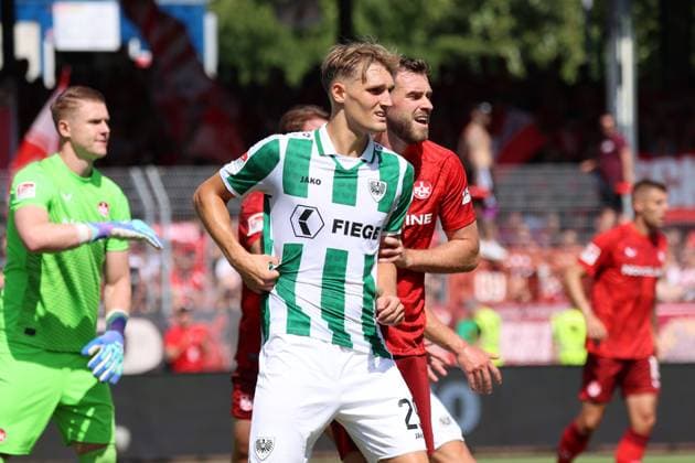 GER, Preussen Muenster vs 1 FC Kaiserslautern, Football, 2 Liga, Matchday 3, Season 2024 2025, 24 08 2024 Lukas Frenkert Preussen Muenster, 29 DFL REGULATIONS PROHIBIT ANY USE OF PHOTOGRAPHS AS IMAGE SEQUENCES AND OR QUASI VIDEO GER, Preussen Muenster vs 1 FC Kaiserslautern, Football, 2 Liga, Matchday 3, Season 2024 2025, 24 08 2024 Muenster Copyright: xEibner-Pressefoto xFrankxZeisingx EP_FZG