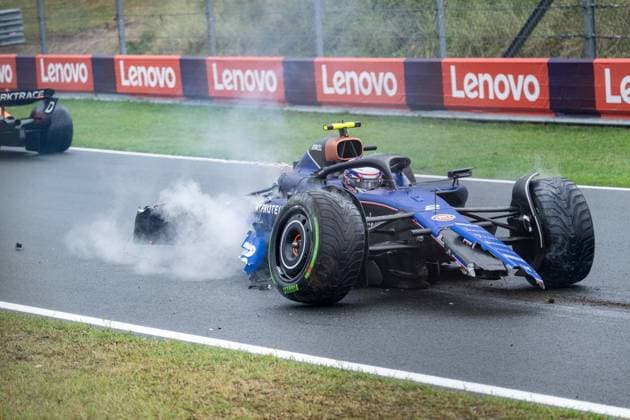 Formula 1 GP Zandvoort Holland Saturday, 24 08 2024 Logan Sargeant 2, Williams Racing crash in FP3 Formula 1 GP Zandvoort Holland Saturday, 24 08 2024 Copyright: xBEAUTIFULxSPORTS Erlhofx
