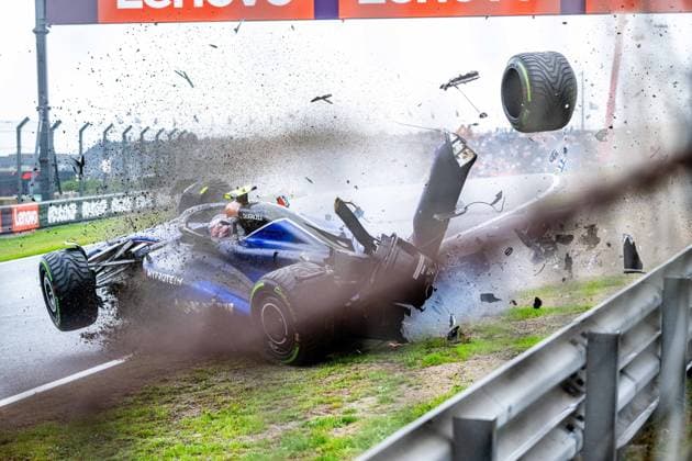 Formula 1 GP Zandvoort Holland Saturday, 24 08 2024 Logan Sargeant 2, Williams Racing crash in FP3 Formula 1 GP Zandvoort Holland Saturday, 24 08 2024 Copyright: xBEAUTIFULxSPORTS Erlhofx