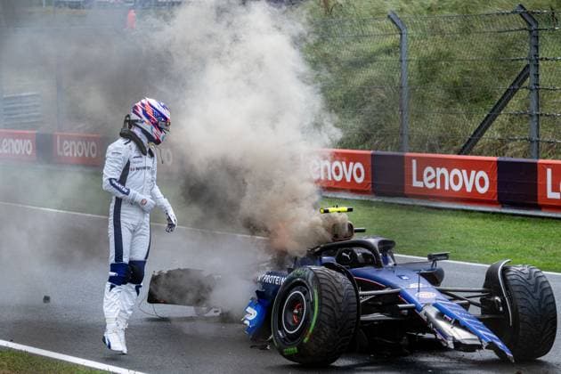 Formula 1 GP Zandvoort Holland Saturday, 24 08 2024 Logan Sargeant 2, Williams Racing crash in FP3 Formula 1 GP Zandvoort Holland Saturday, 24 08 2024 Copyright: xBEAUTIFULxSPORTS Erlhofx