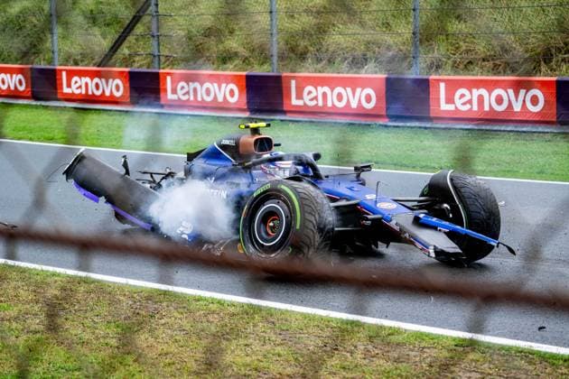Formula 1 GP Zandvoort Holland Saturday, 24 08 2024 Logan Sargeant 2, Williams Racing crash in FP3 Formula 1 GP Zandvoort Holland Saturday, 24 08 2024 Copyright: xBEAUTIFULxSPORTS Erlhofx