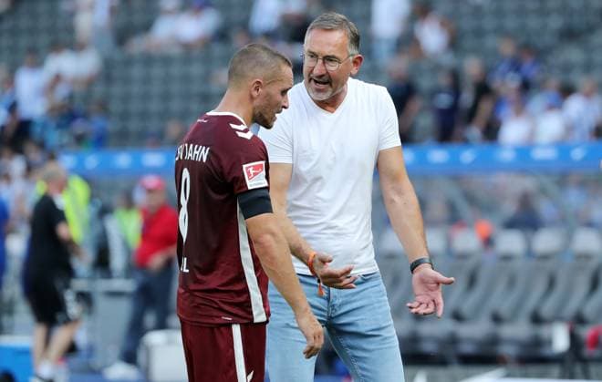 re Managing Director Sport Achim Beierlorzer talks to Andreas Geipl disappointed after the end of the match Disappointment Sport Soccer Football DFL 2 Bundesliga Men 3 Matchday Season 2024 2025 24 08 2024 Hertha BSC Berlin vs SSV Jahn Regensburg DFL regulations prohibit any use of photographs as image sequences and or quasi video