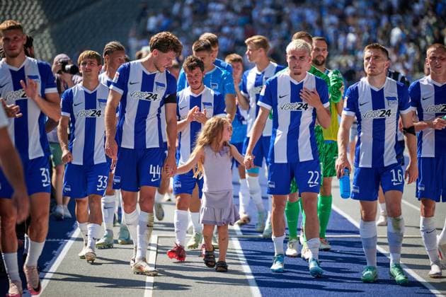Hertha BSC Berlin celebrates victory, GER, Hertha BSC vs SSV Jahn Regensburg, Soccer Men, 2 Bundesliga, Season 2024 2025, 03 Matchday, 24 08 2024 DFL REGULATIONS PROHIBIT ANY USE OF PHOTOGRAPHS AS IMAGE SEQUENCES AND OR QUASI VIDEO GER, Hertha BSC vs SSV Jahn Regensburg, Soccer Men, 2 Bundesliga, Season 2024 2025, 03 Matchday, 24 08 2024 Berlin Copyright: xEibner-Pressefotox xClaudiusxRauchx EP_CRH
