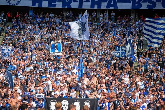 Hertha BSC Berlin celebrates victory, GER, Hertha BSC vs SSV Jahn Regensburg, Soccer Men, 2 Bundesliga, Season 2024 2025, 03 Matchday, 24 08 2024 DFL REGULATIONS PROHIBIT ANY USE OF PHOTOGRAPHS AS IMAGE SEQUENCES AND OR QUASI VIDEO GER, Hertha BSC vs SSV Jahn Regensburg, Soccer Men, 2 Bundesliga, Season 2024 2025, 03 Matchday, 24 08 2024 Berlin Copyright: xEibner-Pressefotox xClaudiusxRauchx EP_CRH