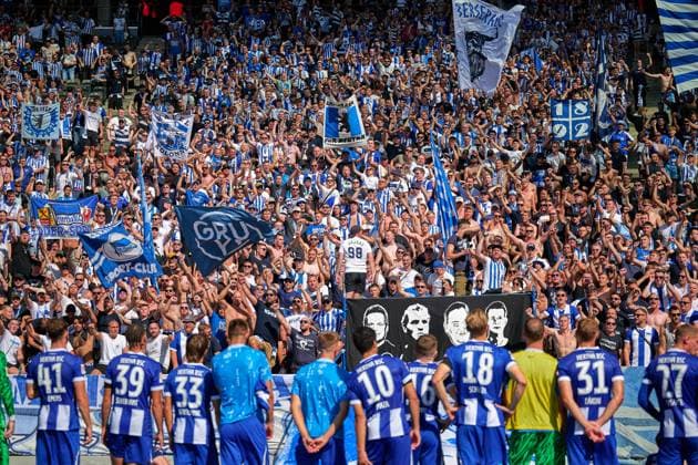 Hertha BSC Berlin celebrates victory, GER, Hertha BSC vs SSV Jahn Regensburg, Soccer Men, 2 Bundesliga, Season 2024 2025, 03 Matchday, 24 08 2024 DFL REGULATIONS PROHIBIT ANY USE OF PHOTOGRAPHS AS IMAGE SEQUENCES AND OR QUASI VIDEO GER, Hertha BSC vs SSV Jahn Regensburg, Soccer Men, 2 Bundesliga, Season 2024 2025, 03 Matchday, 24 08 2024 Berlin Copyright: xEibner-Pressefotox xClaudiusxRauchx EP_CRH