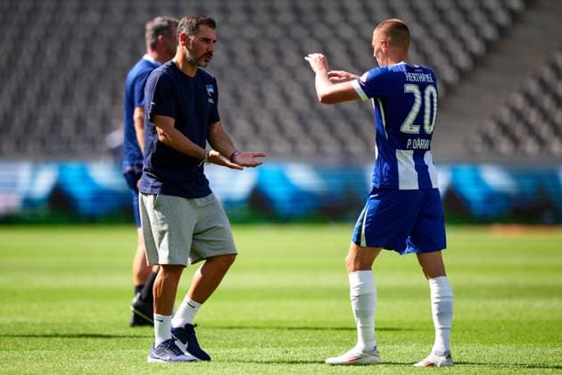 Christian Fiel Hertha BSC, Coach , Palko Dardai Hertha BSC, 20 , jubeln, GER, Hertha BSC vs SSV Jahn Regensburg, Soccer Men, 2 Bundesliga, Season 2024 2025, 03 Matchday, 24 08 2024 DFL REGULATES PROHIBIT ANY USE OF PHOTOGRAPHS AS IMAGE SEQUENCES AND OR QUASI VIDEO GER, Hertha BSC vs SSV Jahn Regensburg, Soccer men, 2 Bundesliga, Season 2024 2025, 03 Matchday, 24 08 2024 Berlin Copyright: xEibner-Pressefotox xClaudiusxRauchx EP_CRH