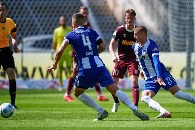Marc Oliver Kempf Hertha BSC, 04 , Michael Cuisance Hertha BSC, 27 , GER, Hertha BSC vs SSV Jahn Regensburg, Soccer Men, 2 Bundesliga, Season 2024 2025, Matchday 03, 24 08 2024 DFL REGULATES PROHIBIT ANY USE OF PHOTOGRAPHS AS IMAGE SEQUENCES AND OR QUASI VIDEO GER, Hertha BSC vs SSV Jahn Regensburg, Soccer men, 2 Bundesliga, Season 2024 2025, 03 Matchday, 24 08 2024 Berlin Copyright: xEibner-Pressefotox xClaudiusxRauchx EP_CRH