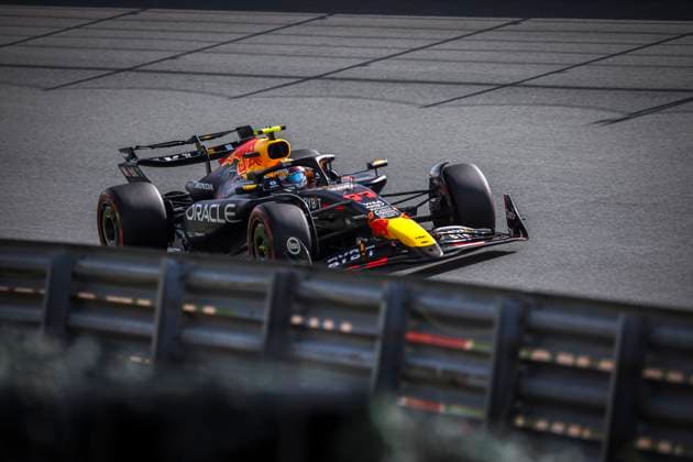 11 PEREZ Sergio (mex), Red Bull Racing RB20, action during the Formula 1 Heineken Dutch Grand Prix 2024, 15th round of the 2024 Formula One World Championship, WM, Weltmeisterschaft from August 23 to 25, 2024 on the Circuit Zandvoort, in Zandvoort, Netherlands - F1 - DUTCH GRAND PRIX 2024 DPPI Panoramic  240824_R15_OLANDA_DP_XB3_4498_