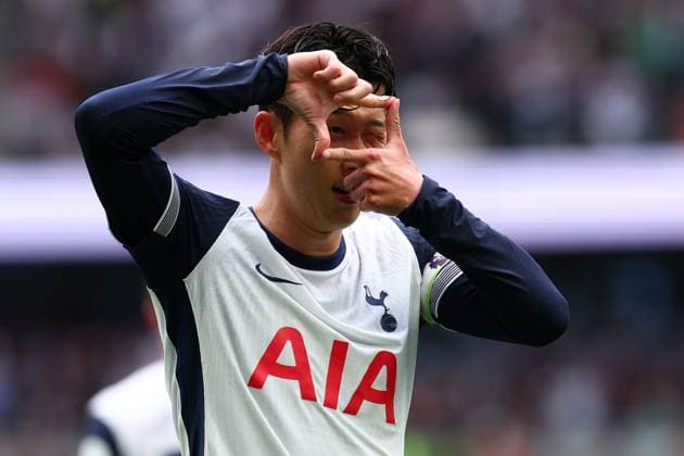 Sport Themen der Woche KW34 Sport Bilder des Tages 24th August 2024; Tottenham Hotspur Stadium, London, England; Premier League Football, Tottenham Hotspur versus Everton; Son Heung-Min of Tottenham Hotspur celebrates after he dispossessed goalkeeper Pickford and scored for 2-0 in the 25th minute  ActionPlus12685104 ShaunxBrooks