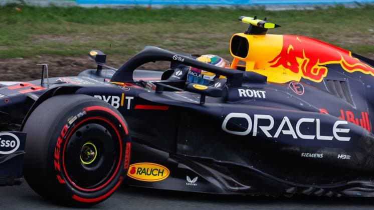 Sergio Perez of Mexico and Oracle Red Bull Racing during qualifying ahead of the F1 Grand Prix of Netherlands at Circuit Park Zandvoort on August 24, 2024 in Zandvoort, Netherlands Defodi 704 MTB20240824F1ZandvDag3Vqualificatie353365 Defodi-704