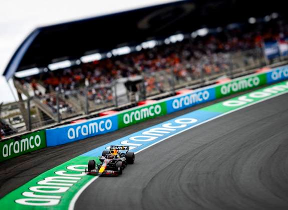 ZANDVOORT - Max Verstappen (Red Bull Racing) during qualifying for the F1 Grand Prix of the Netherlands at the Circuit of Zandvoort. ANP SEM VAN DER WAL ** Photo taken with tilt-shift lens ** xVIxANPxSportx xxANPxIVx 506632940 originalFilename: 506632940.jpg