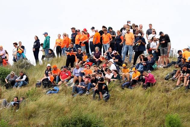 24 08 2024, xsvx, Motorsport FIA Formula 1, Grand Prix of the Netherlands 2024 emspor, v l Fans Spectators FIA REGULATIONS PROHIBIT ANY USE OF PHOTOGRAPHS as IMAGE SEQUENCES and or QUASI VIDEO Zandvoort