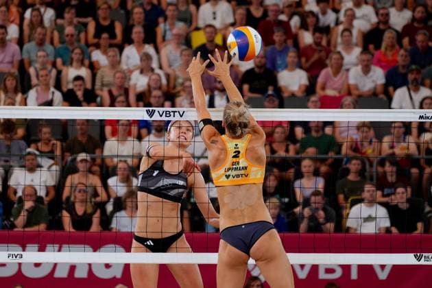 Hamburg, Germany, August 24th 2024: Svenja Mueller ( Germany ) during the Elite 16 Beachvolleyball Tournament 2024 at Stadium Am Rothenbaum in Hamburg, GERMANY. (Julia Kneissl SPP) Copyright: xJuliaxKneisslx xSPPx spp-en-JuKnSp-JK_07294.jpeg