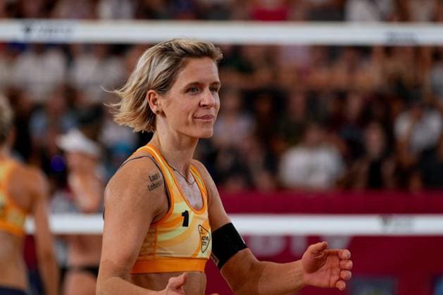 Hamburg, Germany, August 24th 2024: Laura Ludwig ( Germany ) during the Elite 16 Beachvolleyball Tournament 2024 at Stadium Am Rothenbaum in Hamburg, GERMANY. (Julia Kneissl SPP) Copyright: xJuliaxKneisslx xSPPx spp-en-JuKnSp-JK_07469.jpeg