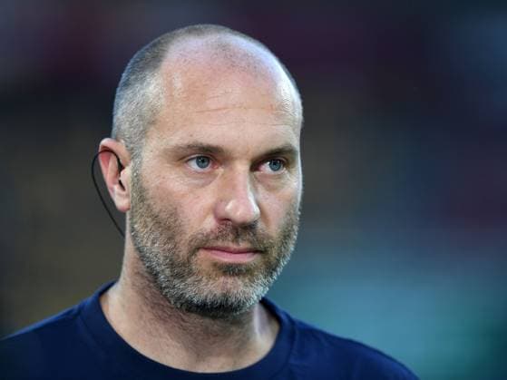 Cologne, Germany, 24 08 24 Coach Daniel Scherning Eintracht Braunschweig looks on during the 2 Bundesliga match between 1 FC Koeln vs Eintracht Braunschweig at Rhein Energie Stadium on August 24, 2024 in Cologne, Germany Photo by Ralf Treese DeFodi Images Cologne, Germany, 24 08 24 Trainer Daniel Scherning Eintracht Braunschweig looks on during the 2 Bundesliga match between 1 FC Koeln vs Eintracht Braunschweig at Rhein Energie Stadium on August 24, 2024 in Cologne, Germany Photo by Ralf Treese DeFodi Images DFB DFL REGULATIONS PROHIBIT ANY USE OF PHOTOGRAPHS AS IMAGE SEQUENCES AND OR QUASI VIDEO Defodi 521 KOEBRA20240824 015 Defodi-521 DFB DFL REGULATIONS PROHIBIT ANY USE OF PHOTOGRAPHS AS IMAGE SEQUENCES AND OR QUASI-VIDEO.