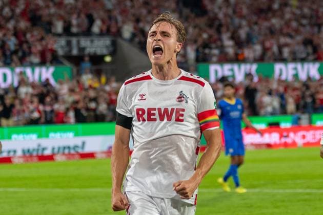 24 08 2024, Soccer 2 Bundesliga, Season 2024 2025, Matchday 03, 1 FC Koeln vs Eintracht Braunschweig at Rhein Energie Stadion in Koeln Timo Huebers 1 FC Koeln, 04 screams out his jubilation after the goal for 1 0 Important note According to the regulations of the DFL German Football League or the DFB German Football Association, it is prohibited, to utilize or have utilized photographs taken in the stadium and or of the match in the form of sequential images and or video-like photo series Foto Kirchner Media TH Copyright: xKirchner-Media THx