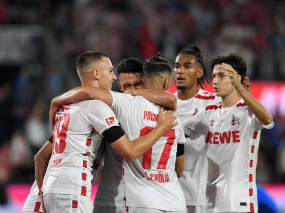 24 08 2024, Cologne, Germany, Rhein Energie Stadium, 1 FC Koeln vs Eintracht Braunschweig 2 Bundesliga, Dejan Ljubicic 1 FC Köln goal celebration, cheers with his team after scoring 2 0 Photo Ralf Treese DFB DFL REGULATIONS PROHIBIT ANY USE OF PHOTOGRAPHS AS IMAGE SEQUENCES AND OR QUASI VIDEO Cologne Rhein Energie Stadium North Rhine Westphalia Germany 521_KOEBRA20240824_041 Treese-521