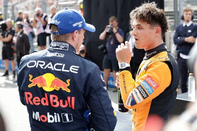 24 08 2024, Circuit Zandvoort, Zandvoort, Formula 1 Heineken Dutch Grand Prix 2024 , in the picture pole position for Lando Norris GBR , McLaren F1 Team, 2nd starting position for Max Verstappen NLD , Oracle Red Bull Racing Defodi 506 20240824 hbr 5020 Defodi-506