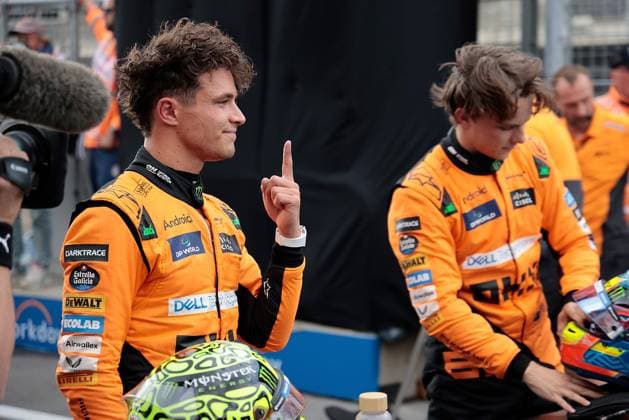 24 08 2024, Circuit Zandvoort, Zandvoort, Formula 1 Heineken Dutch Grand Prix 2024 , in the picture pole position for Lando Norris GBR , McLaren F1 Team, 3rd starting position for Oscar Piastri AUS Defodi 506 20240824 hbr 5029 Defodi-506