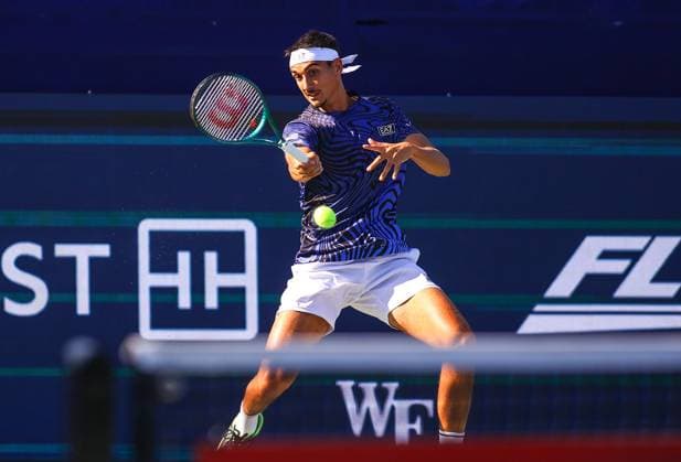 August 24, 2024: Lorenzo Sonego hits ball against Alex Michelsen. Lorenzo Sonego won the tournament. Winston-Salem Open, ATP, Tennis Herren Tour, Singles Final. Wake Forest Tennis Complex, Winston Salem, North Carolina. . CSM Winston Salem United States of America - ZUMAc04_ 20240824_zma_c04_225 Copyright: xDavidxBeachx