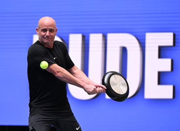 Sport Themen der Woche KW34 Sport Bilder des Tages FLUSHING NY- AUGUST 24: Andre Agassi is seen during Arthur Ashe Kids Day at the USTA Billie Jean King National Tennis Center on August 24, 2024 in Flushing Queens. Copyright: xmpi04x