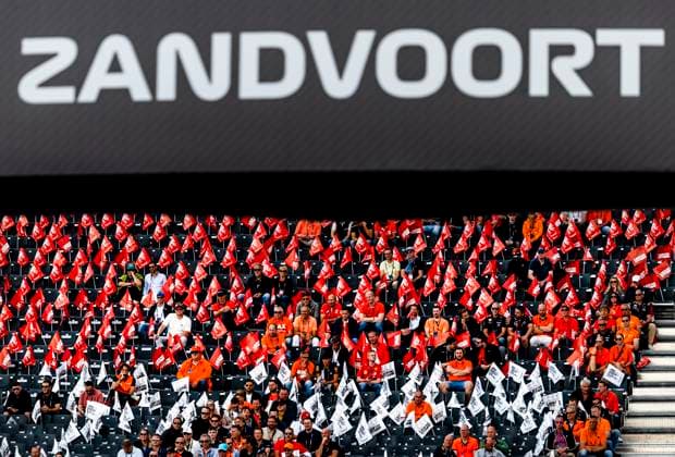 ZANDVOORT - The first fans arrive at the circuit for the F1 Grand Prix of the Netherlands at the Circuit of Zandvoort. ANP REMKO DE WAAL xVIxANPxSportx xxANPxIVx 506707721 originalFilename: 506707721.jpg