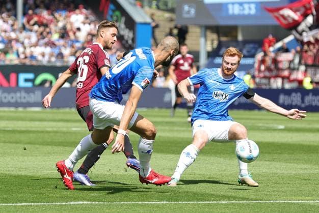 25 08 2024 Soccer Season 2024 2025 2 Soccer Bundesliga 03 Matchday SV Darmstadt 98 SVD D98 Lilien 1 FC Nürnberg FCN Club Sportfoto Zink DaMa xdaxmax DFL regulations prohibit any use of photographs as image sequences and or quasi video only for editorial use Lukas Schleimer 36, 1 FC Nürnberg FCN with shot on goal