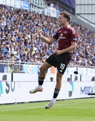 25 08 2024 Soccer Season 2024 2025 2 Soccer Bundesliga 03 Matchday SV Darmstadt 98 SVD D98 Lilien 1 FC Nürnberg FCN Club Sportfoto Zink DaMa xdaxmax DFL regulations prohibit any use of photographs as image sequences and or quasi video only for editorial use Jubel Freude Torjubel nach Tor zum 1 1 Michael Sevcik 19, 1 FC Nürnberg FCN jubelt freut sich Torschütze Michael Sevcik 19, 1 FC Nürnberg FCN