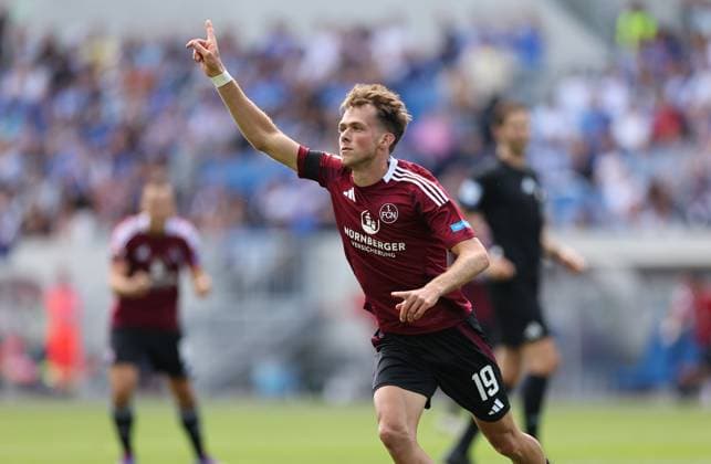 25 08 2024, xdcx, Fußball 2 Bundesliga, SV Darmstadt 98 1 FC Nürnberg, emonline, emspor, despor, v l , Torjubel zum 1 1 durch Michal Sevcik 1 FC Nürnberg , Goal celebration, celebrate the goal DFL DFB REGULATIONS PROHIBIT ANY USE OF PHOTOGRAPHS AS IMAGE SEQUENCES AND OR QUASI VIDEO Copyright: HMBxMedia Claus