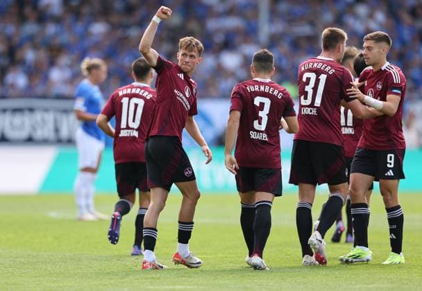 25 08 2024, xdcx, Fußball 2 Bundesliga, SV Darmstadt 98 1 FC Nürnberg, emonline, emspor, despor, v l , Torjubel zum 1 1 durch Michal Sevcik 1 FC Nürnberg , Goal celebration, celebrate the goal DFL DFB REGULATIONS PROHIBIT ANY USE OF PHOTOGRAPHS AS IMAGE SEQUENCES AND OR QUASI VIDEO Copyright: HMBxMedia Claus