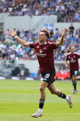 25 08 2024, xtvx, Fußball 2 Bundesliga, SV Darmstadt 98 1 FC Nürnberg emspor, v l Goal scored, Tor zum 1 1 Michal Sevcik 1 FC Nuernberg Torjubel, Goal celebration, celebrate the goal, celebrates scoring DFL DFB REGULATIONS PROHIBIT ANY USE OF PHOTOGRAPHS as IMAGE SEQUENCES and or QUASI VIDEO Darmstadt