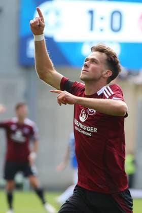 25 08 2024, xtvx, Fußball 2 Bundesliga, SV Darmstadt 98 1 FC Nürnberg emspor, v l Goal scored, Tor zum 1 1 Michal Sevcik 1 FC Nuernberg Torjubel, Goal celebration, celebrate the goal, celebrates scoring DFL DFB REGULATIONS PROHIBIT ANY USE OF PHOTOGRAPHS as IMAGE SEQUENCES and or QUASI VIDEO Darmstadt