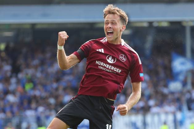 25 08 2024, xtvx, Fußball 2 Bundesliga, SV Darmstadt 98 1 FC Nürnberg emspor, v l Goal scored, Tor zum 1 1 Michal Sevcik 1 FC Nuernberg Torjubel, Goal celebration, celebrate the goal, celebrates scoring DFL DFB REGULATIONS PROHIBIT ANY USE OF PHOTOGRAPHS as IMAGE SEQUENCES and or QUASI VIDEO Darmstadt