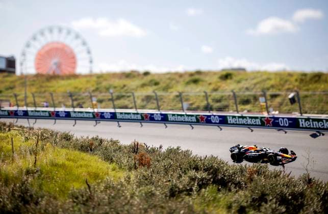 Sport Bilder des Tages ZANDVOORT - Max Verstappen (Red Bull Racing) during the F1 Grand Prix of the Netherlands at the Circuit of Zandvoort. ANP REMKO DE WAAL ** Photo taken with tilt-shift lens ** xVIxANPxSportx xxANPxIVx 506721827 originalFilename: 506721827.jpg