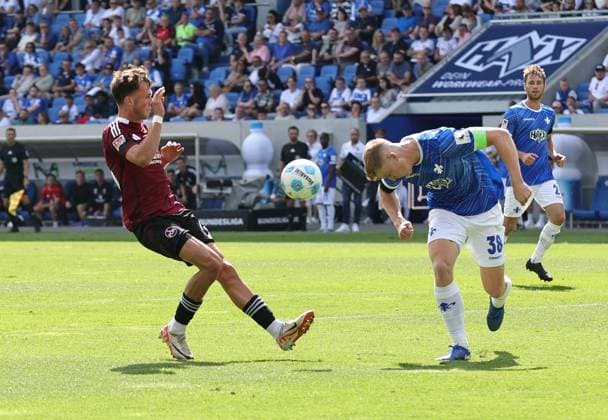 25 08 2024 Soccer Season 2024 2025 2 Soccer Bundesliga 03 Matchday SV Darmstadt 98 SVD D98 Lilien 1 FC Nürnberg FCN Club Sportfoto Zink DaMa xdaxmax DFL regulations prohibit any use of photographs as image sequences and or quasi video only for editorial use Michael Sevcik 19, 1 FC Nürnberg FCN Clemens Riedel 38, SV Darmstadt 98 D98 SV98
