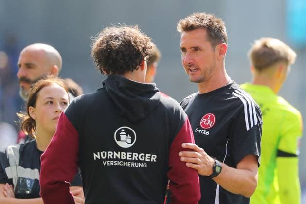 25 08 2024, xtvx, Fußball 2 Bundesliga, SV Darmstadt 98 1 FC Nürnberg emspor, v l Trainer Miroslav Klose 1 FC Nuernberg nach dem Spiel, after the match DFL DFB REGULATIONS PROHIBIT ANY USE OF PHOTOGRAPHS as IMAGE SEQUENCES and or QUASI VIDEO Darmstadt