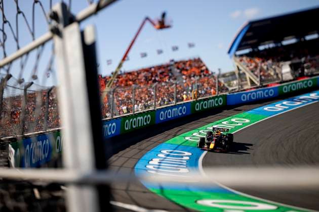 ZANDVOORT - Max Verstappen (Red Bull Racing) during the F1 Grand Prix of the Netherlands at the Circuit of Zandvoort. ANP REMKO DE WAAL ** Photo taken with tilt-shift lens ** xVIxANPxSportx xxANPxIVx 506723181 originalFilename: 506723181.jpg