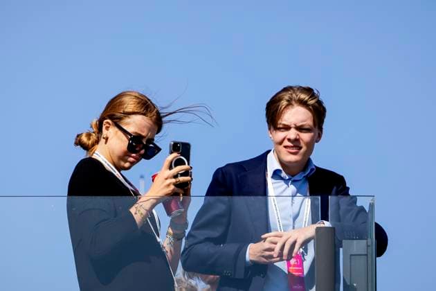 ZANDVOORT - Princess Alexia and Prince Claus-Casimir during the F1 Grand Prix of the Netherlands at the Circuit of Zandvoort. ANP REMKO DE WAAL xVIxANPxSportx xxANPxIVx 506724785 originalFilename: 506724785.jpg