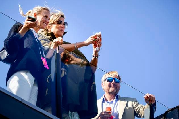 ZANDVOORT - Queen Maxima and King Willem-Alexander during the F1 Grand Prix of the Netherlands at the Circuit of Zandvoort. ANP REMKO DE WAAL xVIxANPxSportx xxANPxIVx 506724938 originalFilename: 506724938.jpg