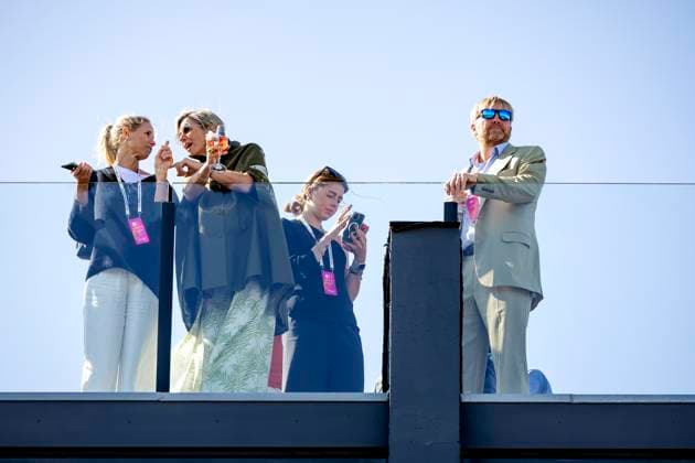 ZANDVOORT - Queen Maxima, Princess Alexia and King Willem-Alexander during the F1 Grand Prix of the Netherlands at the Circuit of Zandvoort. ANP REMKO DE WAAL xVIxANPxSportx xxANPxIVx 506725167 originalFilename: 506725167.jpg