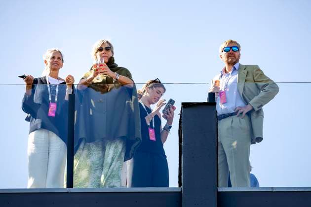 ZANDVOORT - Queen Maxima, Princess Alexia and King Willem-Alexander during the F1 Grand Prix of the Netherlands at the Circuit of Zandvoort. ANP REMKO DE WAAL xVIxANPxSportx xxANPxIVx 506725376 originalFilename: 506725376.jpg