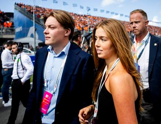 ZANDVOORT - Count Claus-Casimir and Princess Alexia on the grid prior to the F1 Grand Prix of the Netherlands at the Circuit of Zandvoort. ANP SEM VAN DER WAL xVIxANPxSportx xxANPxIVx 506731184 originalFilename: 506731184.jpg