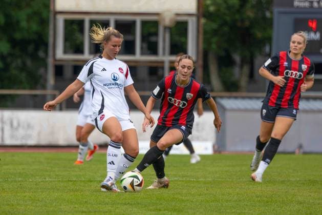 Ingolstadt, Germany 25 August 2024 2 BL Women 2024 2025 FC Ingolstadt 04 vs 1 FC Nürnberg In the picture from left in the duel Meret Günster Guenster FCN and Larissa Galves Estrada FCI MTV Stadion Bayern Copyright: xFotostandx xSchaeferx