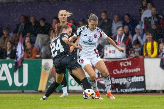 Ingolstadt, Germany 25 August 2024 2 BL Women 2024 2025 FC Ingolstadt 04 vs 1 FC Nürnberg In the picture from left in the duel Stefanie Reischmann FCI and Nastassja Lein FCN MTV Stadion Bayern Copyright: xFotostandx xSchaeferx