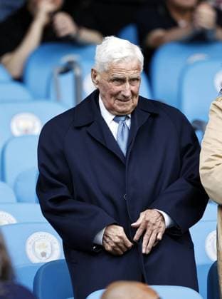 Football - 2024 2025 Premier League - Manchester City vs Ipswich Town - Etihad Stadium - Saturday 24th August 2024 Manchester City legend Tony Book in the Directors Box before the kick off, at the the Etihad. 